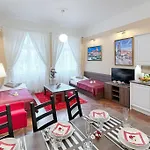 Milada 4*