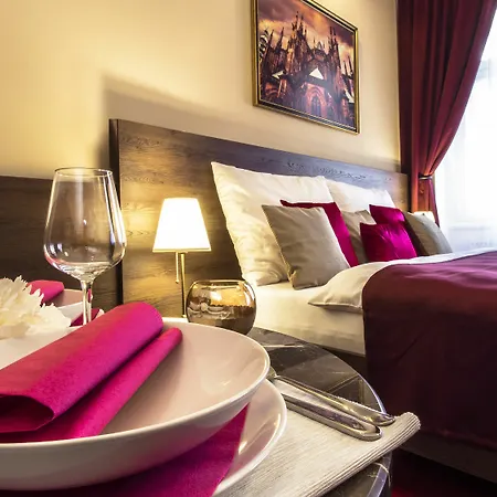 Milada Aparthotel