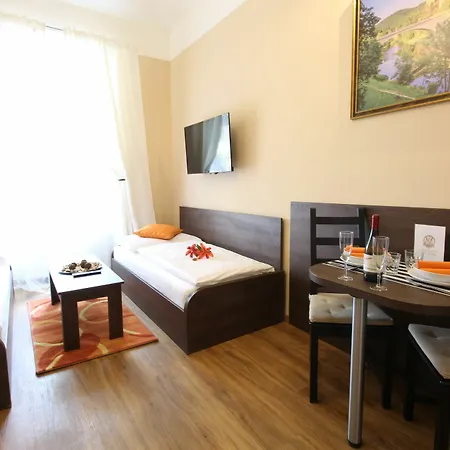 Milada Aparthotel 4*
