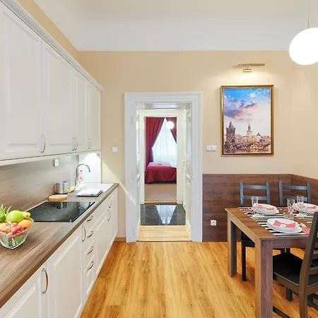 Hotel apartamentowy Milada 4*
